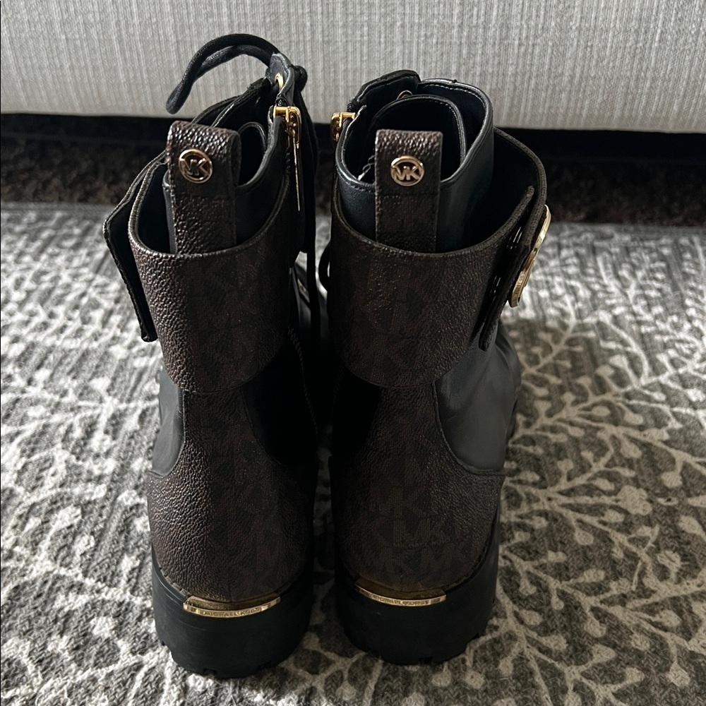 Michael kors Tatum logo leather kombat boots - Picture 6 of 12